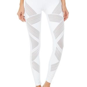NEW WHITE ALO YOGA MESH LEGGINGS🤍NEW WITH TAGS